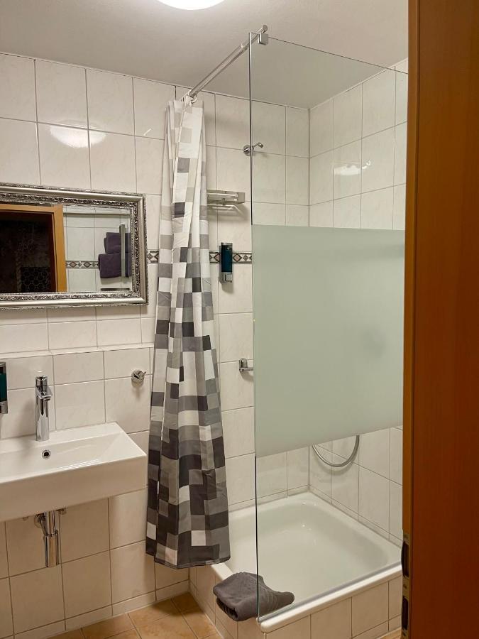 Hotel Mythos "Apartments" มาร์กโกรนิงเกน ภายนอก รูปภาพ