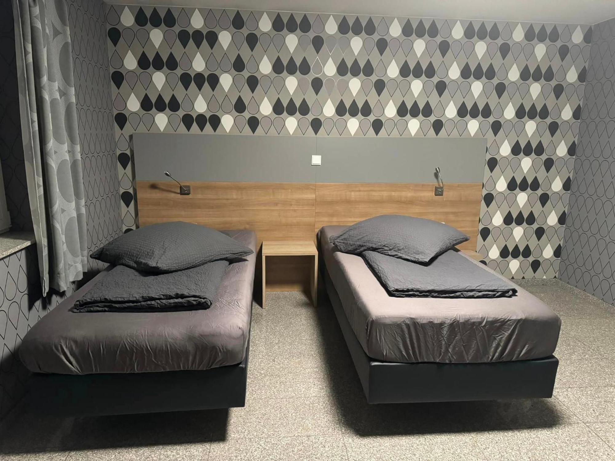 Hotel Mythos "Apartments" มาร์กโกรนิงเกน ภายนอก รูปภาพ