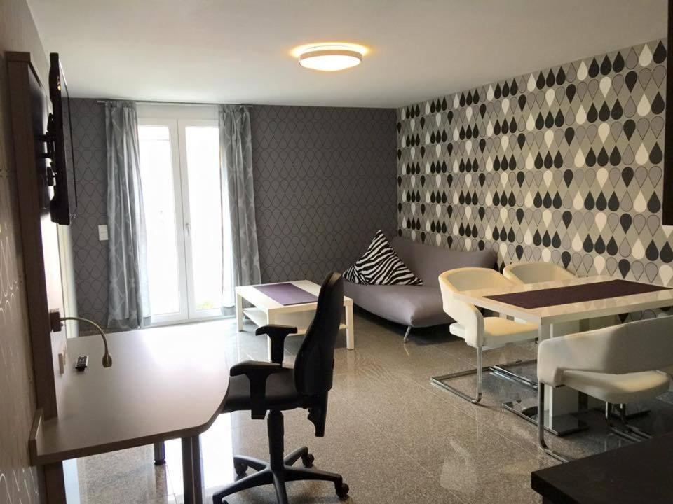 Hotel Mythos "Apartments" มาร์กโกรนิงเกน ห้อง รูปภาพ