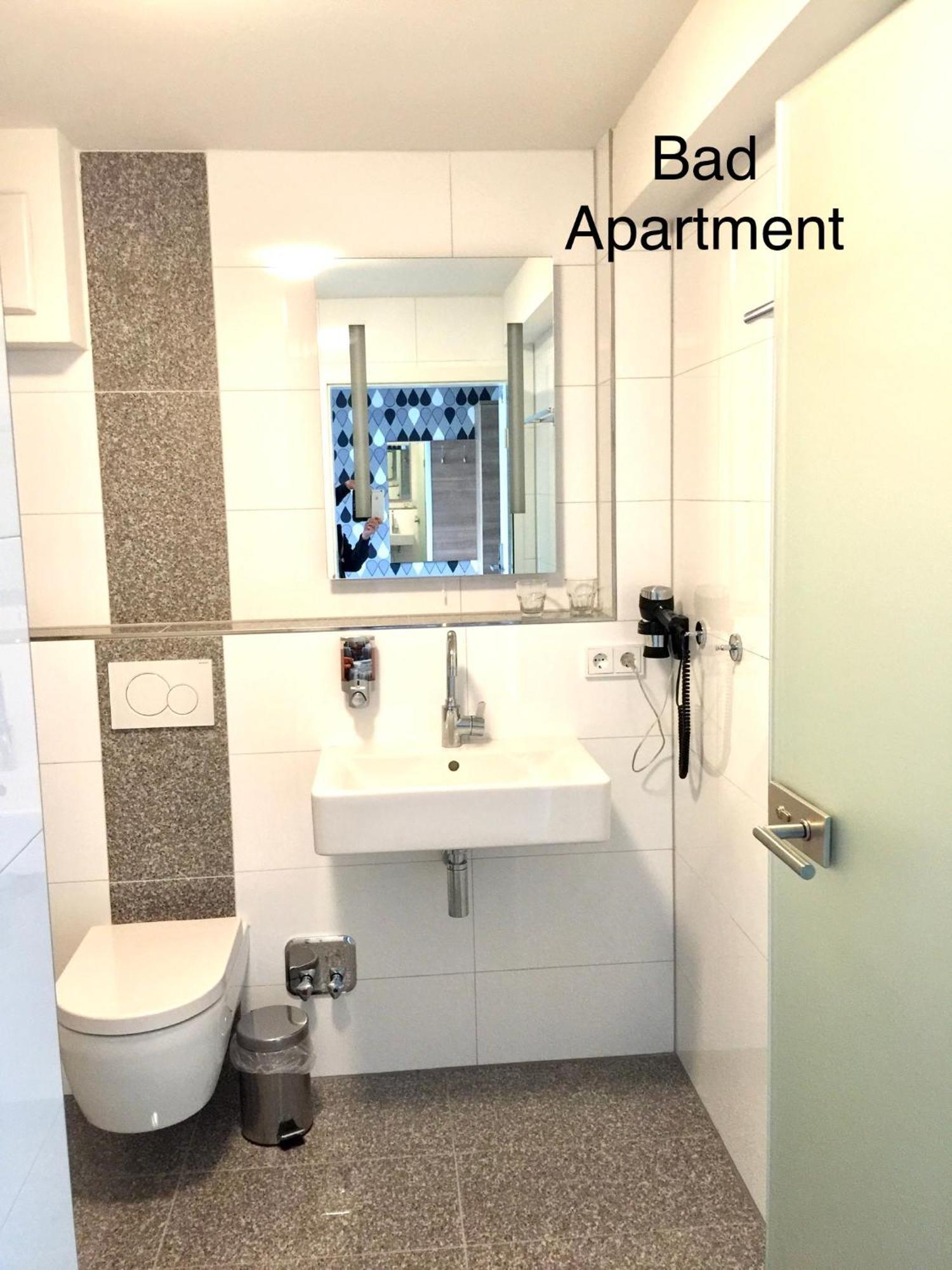 Hotel Mythos "Apartments" มาร์กโกรนิงเกน ภายนอก รูปภาพ